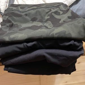 In good condition lululemon leggings